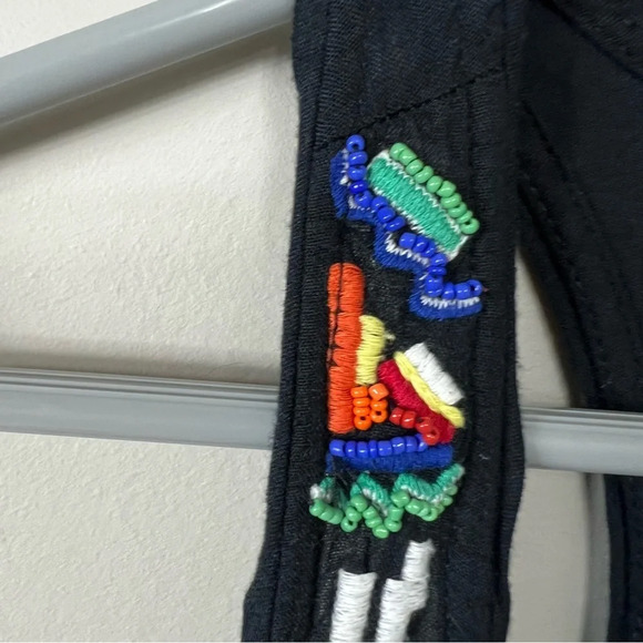 Stradivarius black embroidered sleeveless tanktop Sz M - Picture 4 of 6